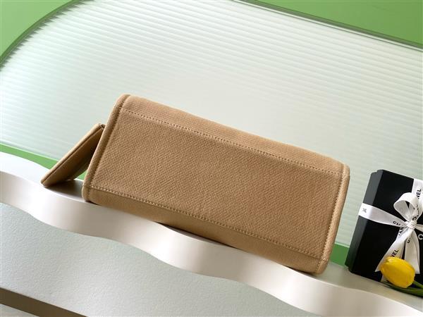 2026127214755606 680